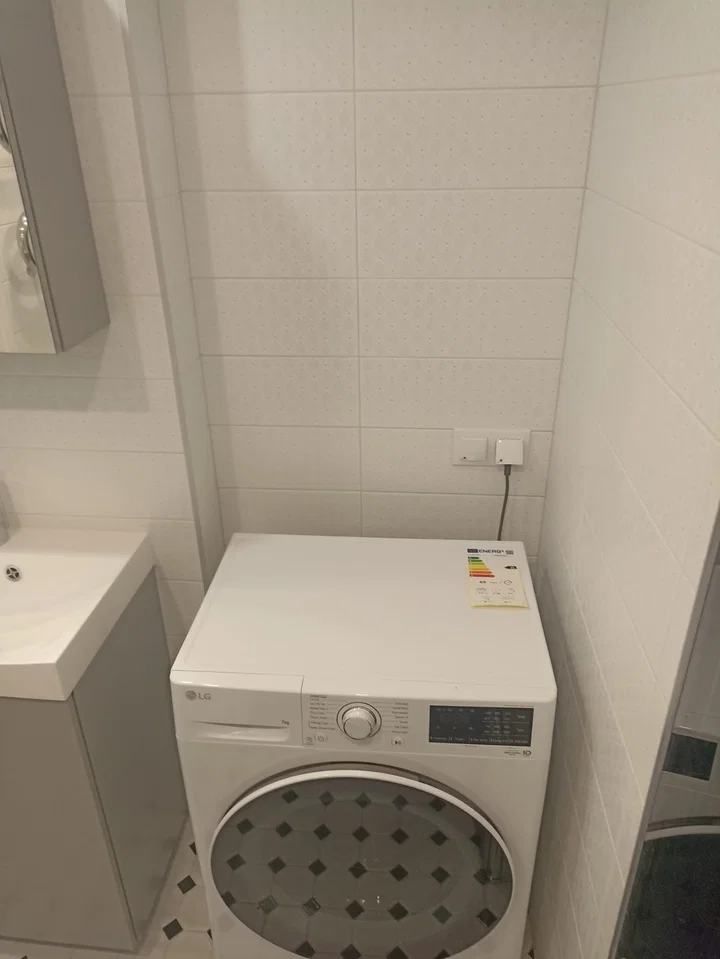 Viljandi, Riia mnt 40a