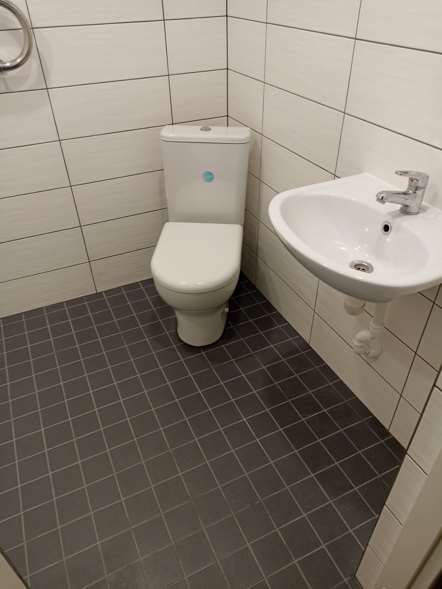 Viiratsi, Sõpruse 10